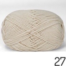 27 be trắng