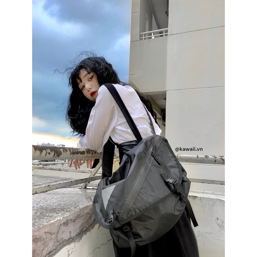 [Có sẵn] Multy Messenger BAG - Túi đeo chéo họa tiết tam giác PHẢN QUANG (full bộ)