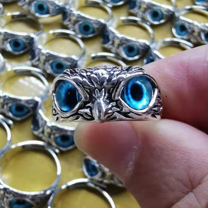 Retro Creative Ring