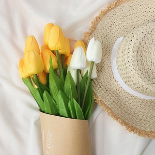 Cành hoa tulip giả trang trí tiệc cưới