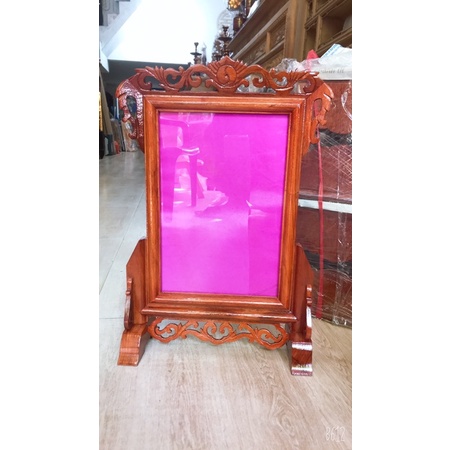 Khung ảnh thờ - Khung hình thờ gỗ hương 20/30