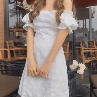 [ BAO ĐẸP NHƯ HÌNH] đầm hoa cúc trắng cổ vuông tay phồng ⚡VIDEO THẬT ⚡HÀNG SẴN DSRT1199