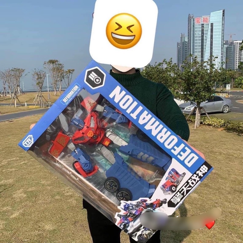 Đồ chơi ô tô Transformer biến hình siêu nhân siêu to