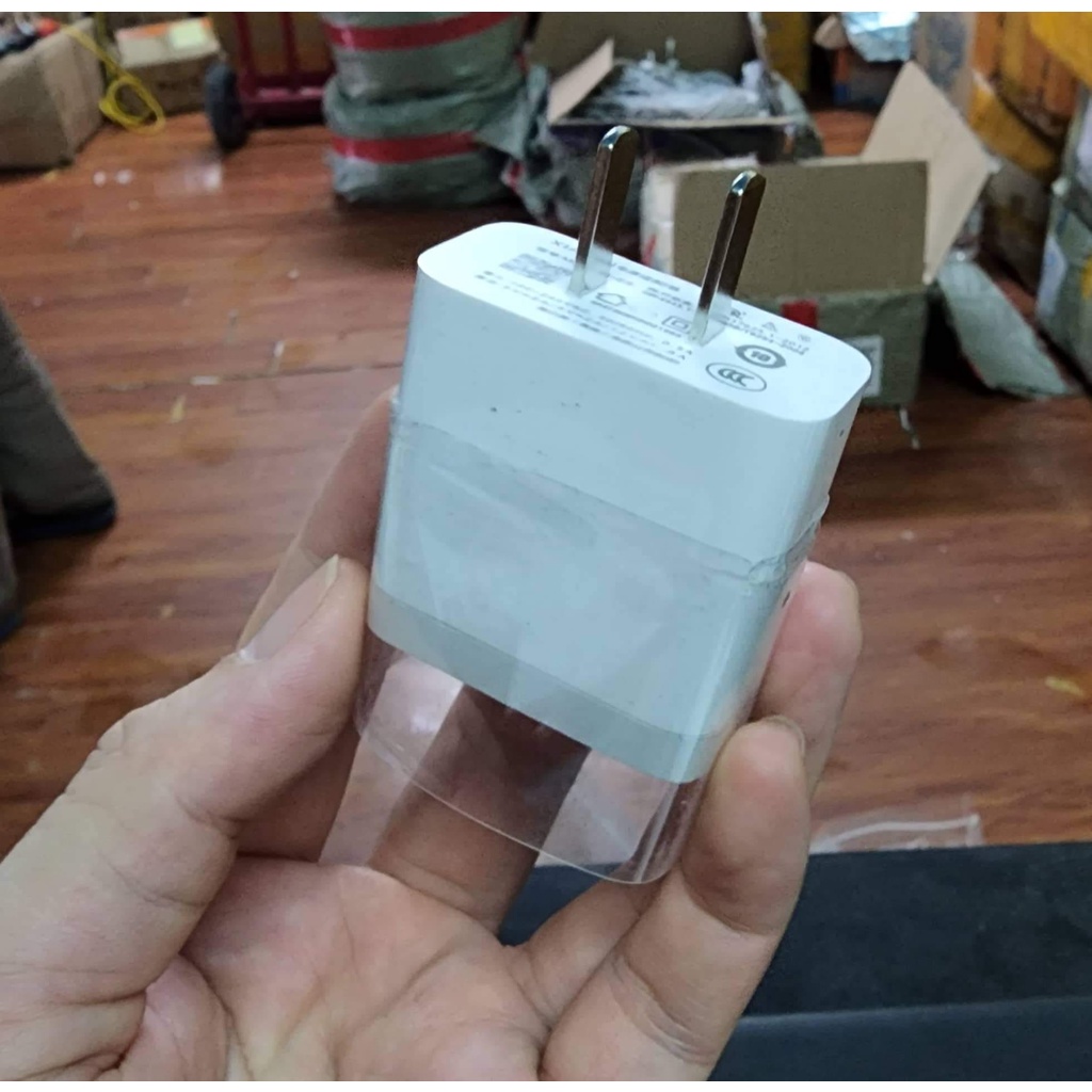CỦ SẠC 10-18W XIAOMI DÙNG CHO OPPO, XIAOMI, VSMART,SONY,....