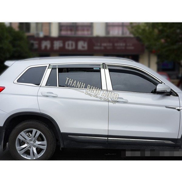 Vè che mưa xe OUTLANDER 2018 - 2026 chỉ inox cao cấp nhất thị trường