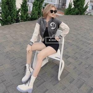 ÁO KHOÁC NỈ NỮ FORM CHUẨN Y HINH THỜI TRANG TRẺ HOT HIT CHO CHỊ EM HIYU STORE