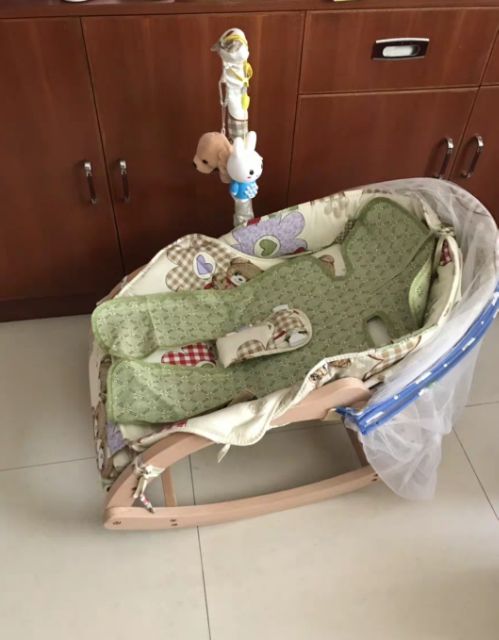 Ghế rung  gập đa năng Rocking Chair cho bé yêu