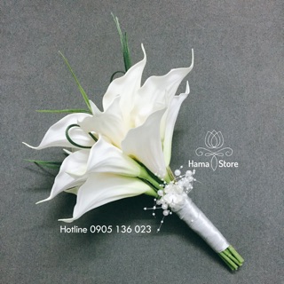 HOA CƯỚI CẦM TAY CÔ DÂU VỚI HOA RUM CALLA LILY THEO PHONG CÁCH HIỆN ĐẠI TẶNG KÈM CÀI ÁO CHÚ RỂ