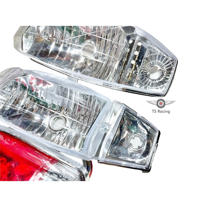 Combo chóa đèn đuôi đèn xi nhan max 3 - max 4