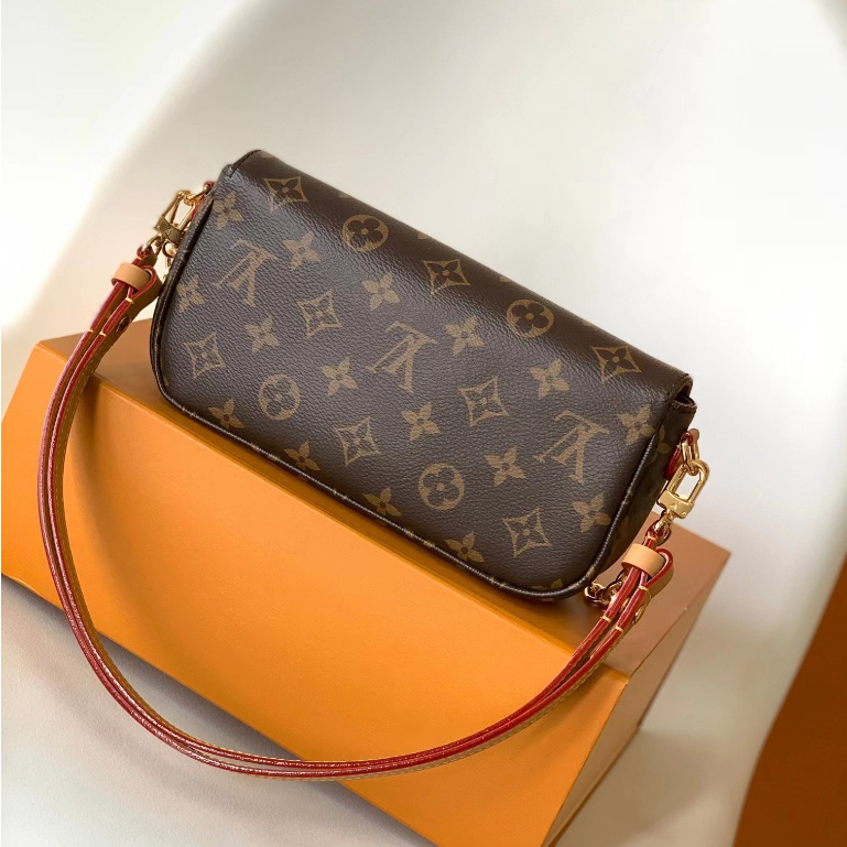 Louis Vuitton Monogram Unisex Canvas Street Style Leather Card Holder Logo  (M82534)