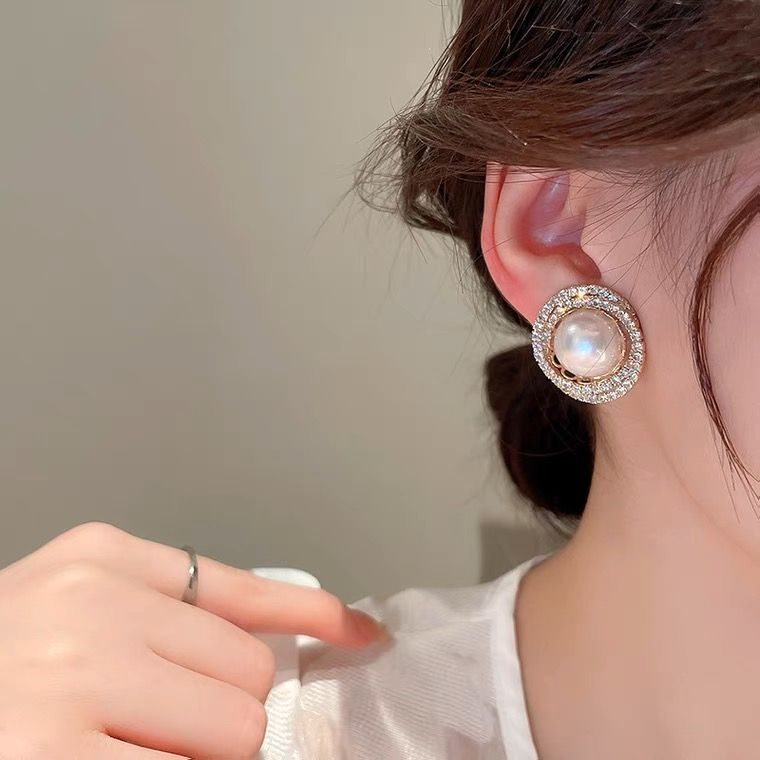 Ánh Sáng Sang Trọng Ngọc Trai Kẻ Sọc Kim Cương Kẹp Tai Tinh Tế Opal Không Cần Xuyên 2025 Phụ Kiện Thời Trang Nữ Mới