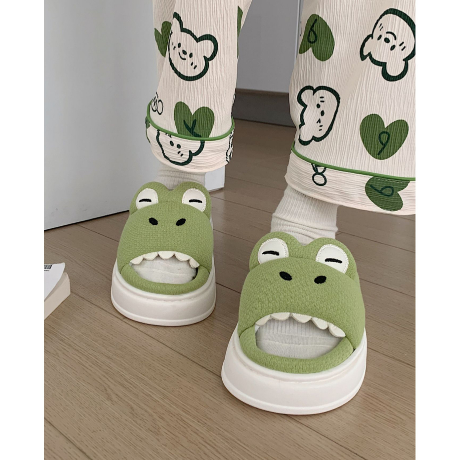 Dép Lanh Dép Đế Dày Khủng Long Dễ Thương Bước Vào Shit Feel Bốn Mùa Có Sẵn Dép Trong Nhà Dép Gia Đình Dép Gia Đình Nhà