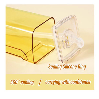 Bình Nước Bằng Nhựa Hình Xe Hơi Hoạt Hình Có Ống Hút Tiện Dụng Cho Học Sinh