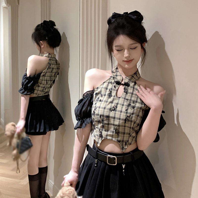 Lipi Set - Áo Tay Dài Khoét Tay Cách Điệu & Chân Váy In Họa Tiết Nổi Bật