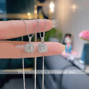 Dây chuyền titan nữ mạ bạc mặt hình vuông nhỏ xinh dễ phối đồ phong cách thời trang hàn quốc