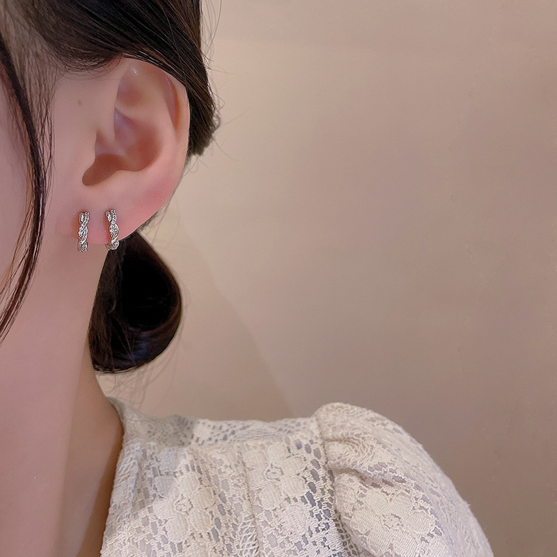 Bông Tai Mạ Bạc 925 Hình Xoắn Ốc Sang Trọng