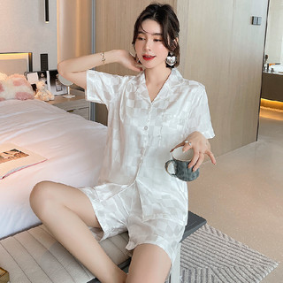 Bộ Đồ Ngủ Bằng Lụa Nhiều Màu Sang Trọng Dành Cho Nữ