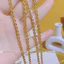 Lắc tay titan nữ không gỉ mạ vàng 24k thiết kế mắt xích to in hoạ tiết lấp lánh thời trang sang trọng