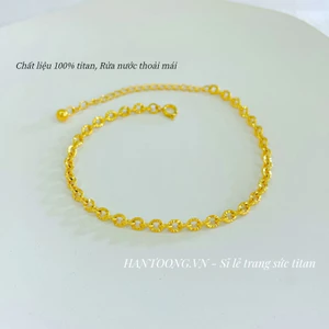 Lắc tay titan nữ không gỉ mạ vàng 24k thiết kế mắt xích to in hoạ tiết lấp lánh thời trang sang trọng