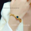 Vòng tay nữ làm bằng titan không gỉ mạ vàng 18k thiết kế mặt khắc số la mã thời trang sang trọng