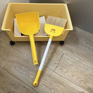 Bộ Đồ Chơi Gia Đình Vịt Quét Nhà Mini Dễ Thương