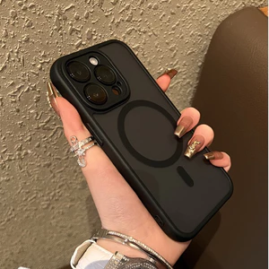 Ốp Điện Thoại Túi Khí Chống Rơi Màu Đen Nhám Hít Nam Châm Cho iPhone 12 13 14 pro MAX iPhone 13 pro iPhone 11