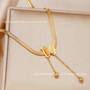 Vòng cổ titan không gỉ mạ vàng 18k thiết kế mặt hình bướm phun cát ánh kim thời trang sang trọng dành cho nữ