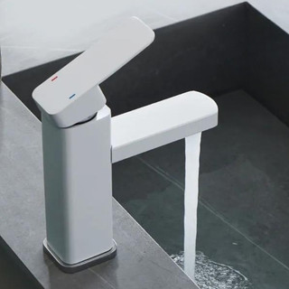 Vòi Nước Nóng Lạnh 4 Lỗ Bằng Thép Không Gỉ 304 Chất Lượng Cao