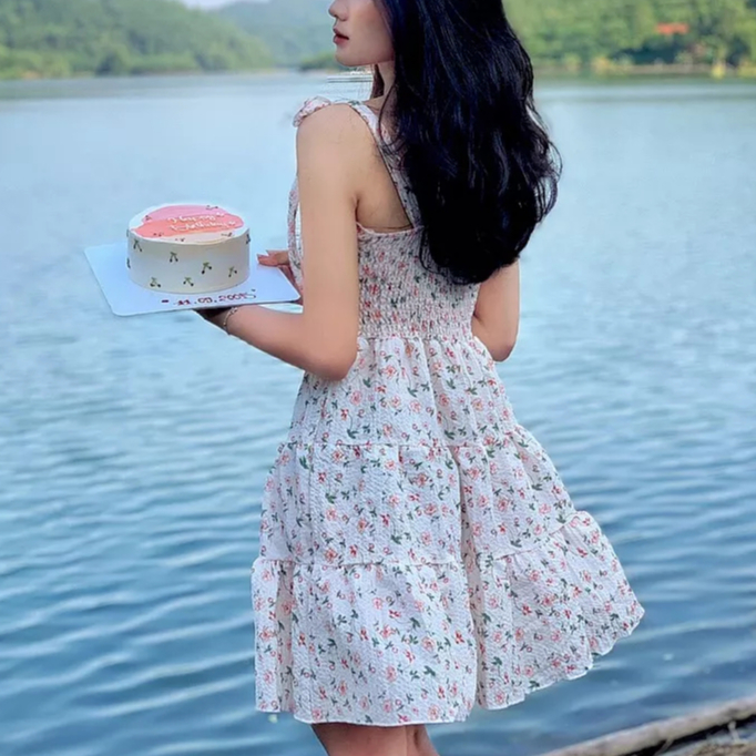 Đầm hoa hai dây thời trang đi biển ngọt ngào cho nữ