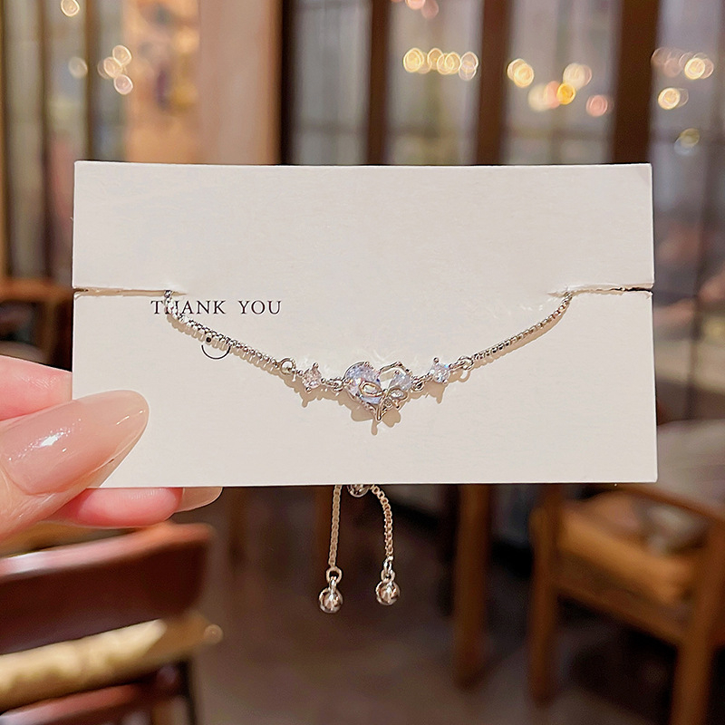 Sang trọng tinh tế zircon heart bow vòng tay phụ nữ pull-out hand jewelry