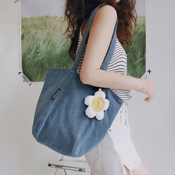 Túi vải denim dung tích lớn túi đeo vai hoa denim nữ xia xiaozhong túi đeo vai cầm tay túi đeo vai denim túi vải deni Túi xách vai đơn  Túi Tot cao bồi  Túi vải denim  Túi Tote vai đơn  Túi Tot thời trang  Túi vải xách tay  Túi denim một vaim túi một túi