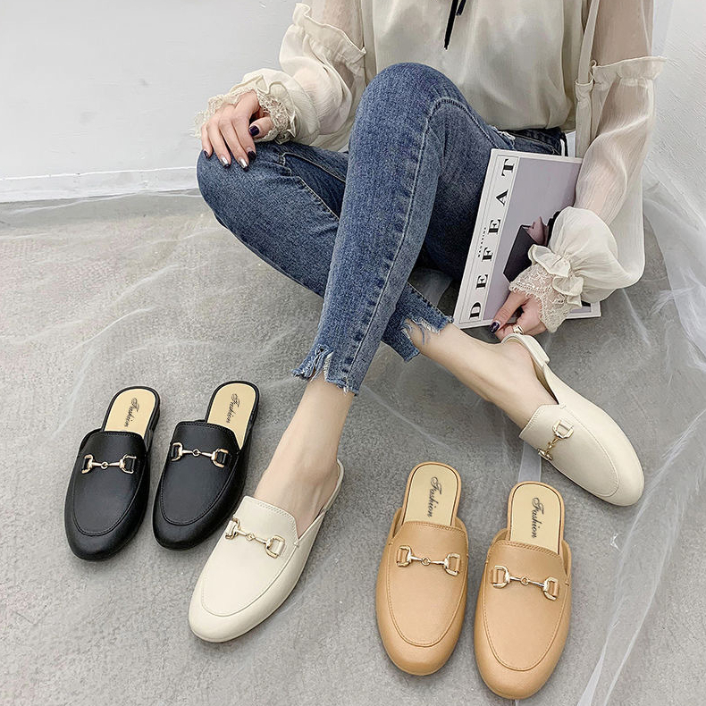 Dép Sục Nữ Chống Trượt Chống Nước Mũi Vuông Khoá Trơn kèm