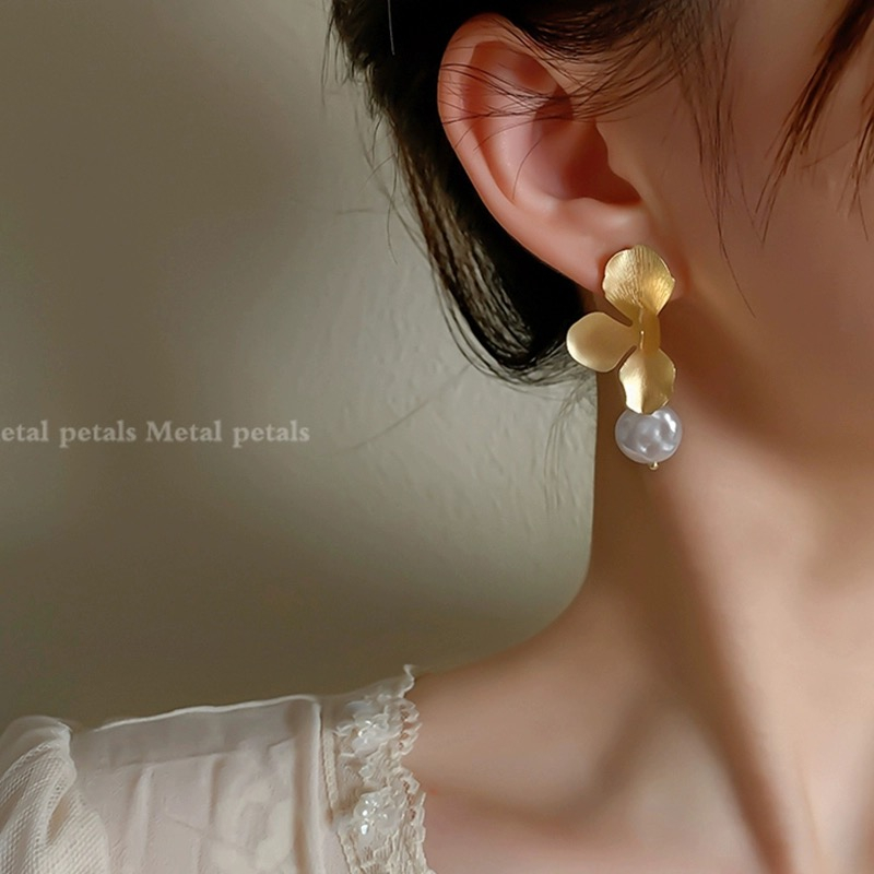 Bông Tai Vàng Hợp Kim Chất Lượng Cao, Phong Cách Đơn Giản Cho Thời Trang Nữ