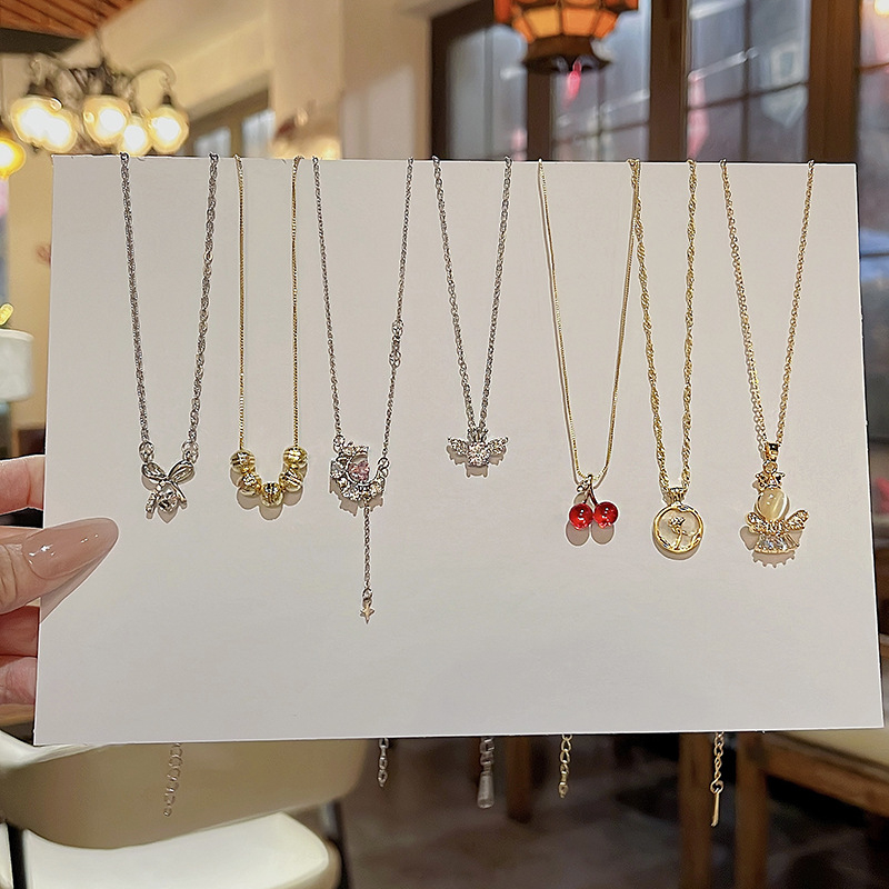 Vòng Cổ Ngọc Trai Hình Trái Tim và Thép Titan - Trang Sức Thời Trang Cho Nữ