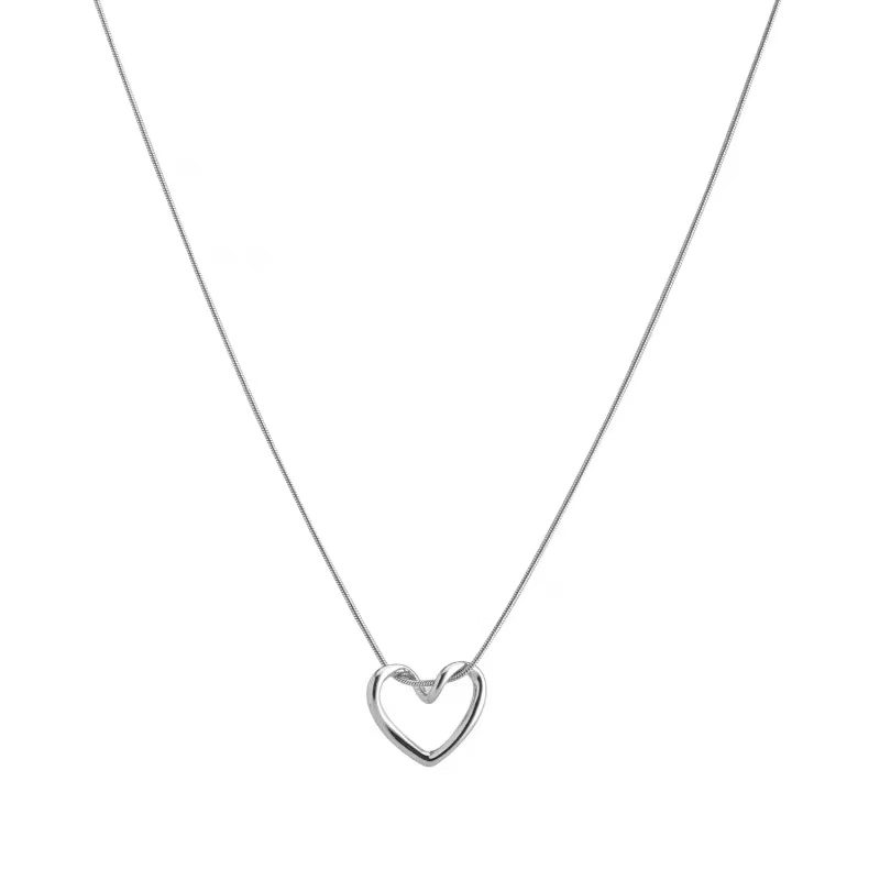 Vòng cổ Mặt Trái Tim Rỗng Đơn Giản | Shopee Việt Nam