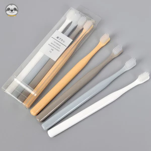 Phong cách Muji Nhật Bản / Gói 4 bàn chải đầu nhỏ lông mềm / Bộ bàn chải gia đình / Tiện dụng du lịch