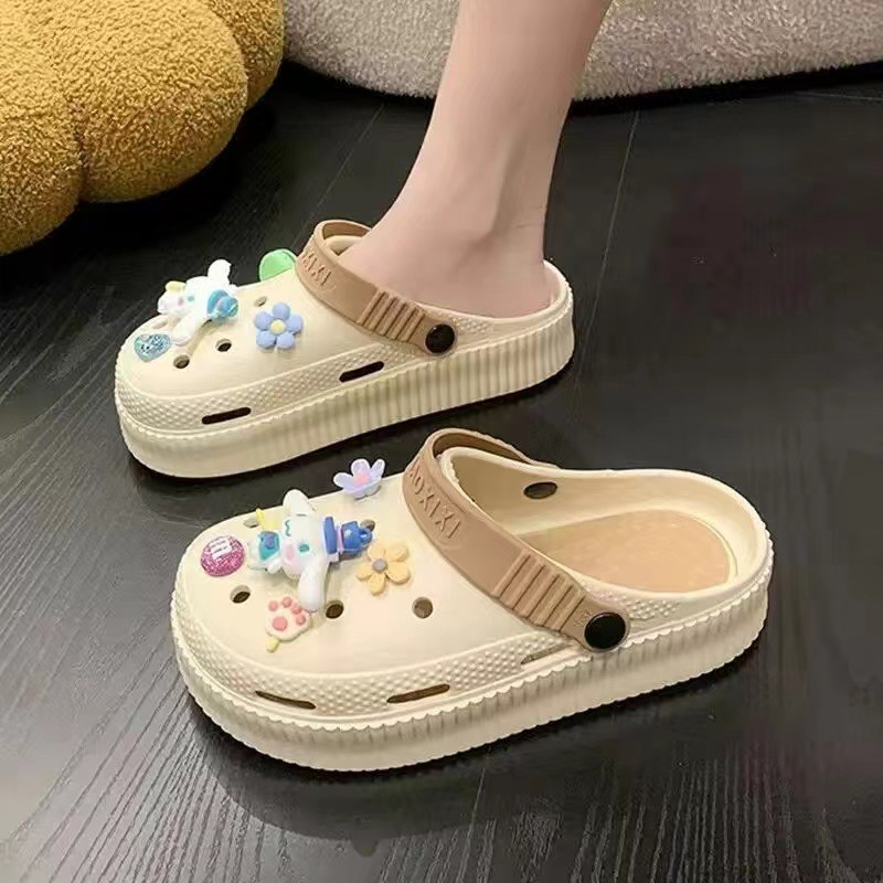 Dễ thương của Con chó quế Mô hình chống trượt và chống được mang ra ngoài trượt thời trang dành cho nữ Đôi dép