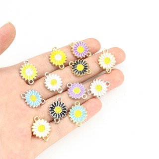 Bộ 10 Phụ Kiện Trang Sức Hình Hoa Cúc Nhỏ Xinh Xắn charms