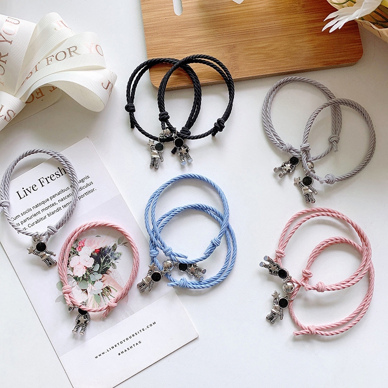 Set 2 vòng đeo tay mặt hình trái tim dễ thương cho đôi bạn thân