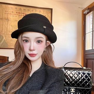Nón Thời Trang Pháp Cổ Điển Dễ Phối Đồ Cho Nữ