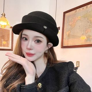 Nón Thời Trang Pháp Cổ Điển Dễ Phối Đồ Cho Nữ