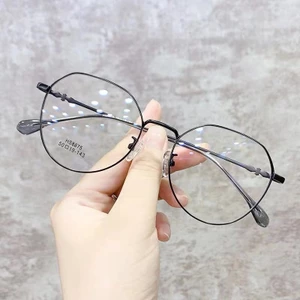 Kính nữ thời trang -0.25 -0.75 -1.25 -1.75 -2.25 -2.75 -3.25 -3.75 -4.25 -4.75 -5.25°kính cận thị kính gọng tròn nam nữ Thấu kính có thể cắt được Gọng kính phẳng chống ánh sáng xanh phong cách hàn quốc dành cho học sinh TX-092