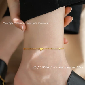 Lắc chân titan không gỉ mạ vàng 18k thiết kế 3 hình trái tim nhỏ xinh xắn phong cách trẻ trung dành cho nữ