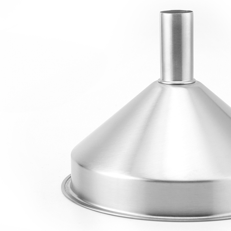 Phễu Inox 304 Bền Bỉ + Lọc Tháo Rời & Tay Cầm / 304 Stainless Steel Durable Funnel with Detachable Strainer & Handle - Phễu Miệng Rộng Nhà Bếp / Wide Mouth Kitchen Funnel Quà Tân Gia Sang Trọng / Practical Housewarming Gift