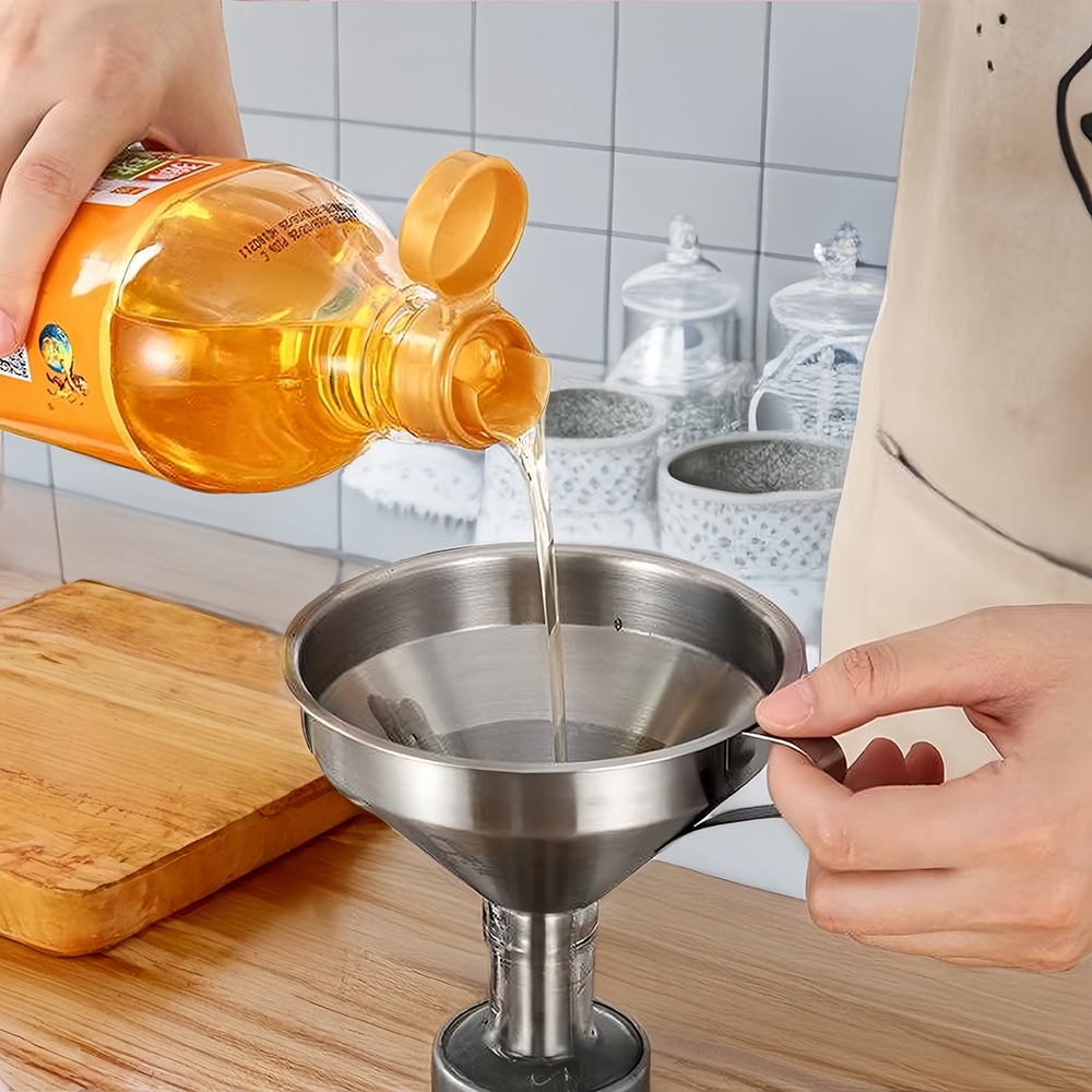 Phễu Inox 304 Bền Bỉ + Lọc Tháo Rời & Tay Cầm / 304 Stainless Steel Durable Funnel with Detachable Strainer & Handle - Phễu Miệng Rộng Nhà Bếp / Wide Mouth Kitchen Funnel Quà Tân Gia Sang Trọng / Practical Housewarming Gift