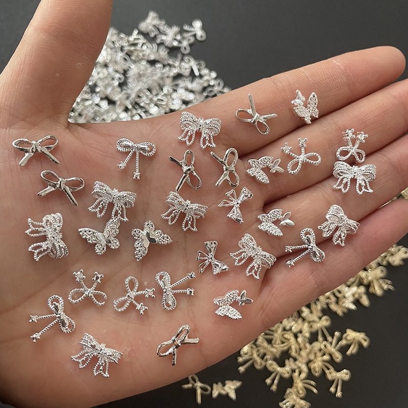Phụ Kiện Trang Trí Móng Tay 3D Đính Đá Xinh Xắn