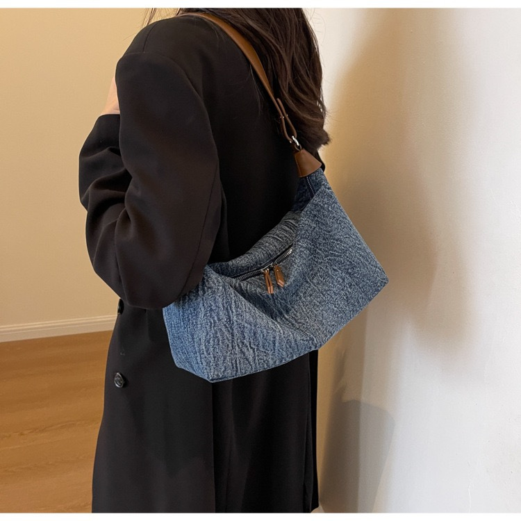 2024 Xuân Hè Túi denim Túi Đeo Ngang Thân Túi Đeo Vai Thời Trang Túi Đeo Ngang Vải denim Túi Đeo Ngang Vải denim Túi Đeo Vai Giải Trí Tôi Túi Đeo Ngang PU Bánh Bao Bun PU Túi denim PU