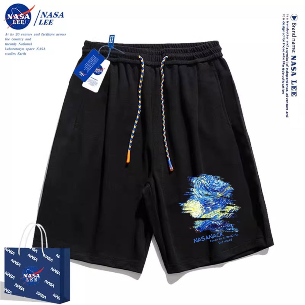 Thương hiệu Nasa Đồng thương hiệu 2024 Quần short dáng rộng Unisex phong cách mới, sử dụng chất liệu Cotton Co giãn dày, thích hợp cho quần short hợp thời trang mùa hè, chống mài mòn, dễ dàng kết hợp, thoáng khí thoải mái, tận hưởng thời gian mát mẻ!