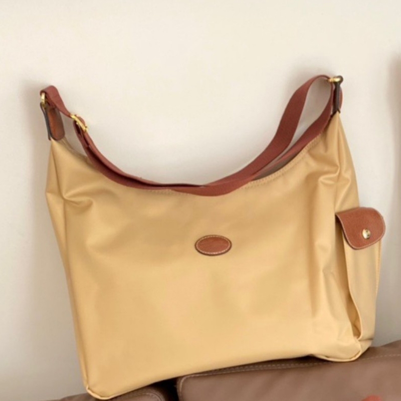 Túi Đeo Vai Nylon Mới HOBO Đeo Ngang Dung Tích Lớn Ngựa Chiến Tranh Túi Nữ