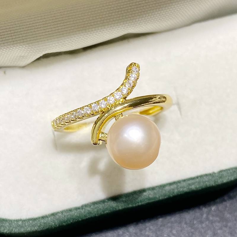 Women's Gemstone Ring by H_jewelry.vn